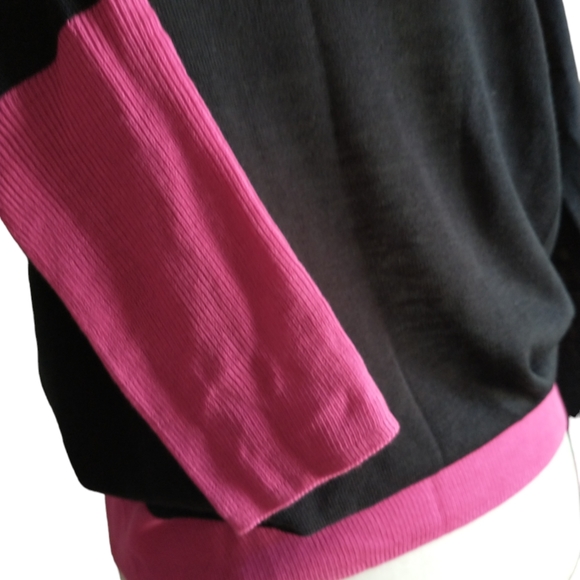 NWT I🖤Ronson Mesh Knit Top - Picture 8 of 13